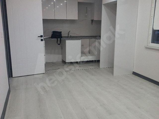 ERGENESAĞLIK MAHALLESİNDE OTURUMA HAZIR 1+1 SATILIK DAİRE