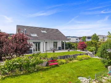 Erhabenes Haus mit 6,5 Zimmern in Bulle