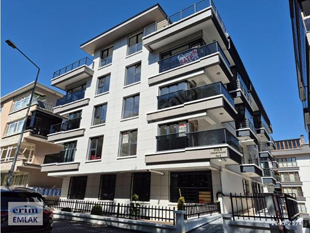ERİM EMLAKDAN AKDENİZ CADDESİNDE, SIFIR BİNADA, 1.KAT ÖN CEPHE 2+1