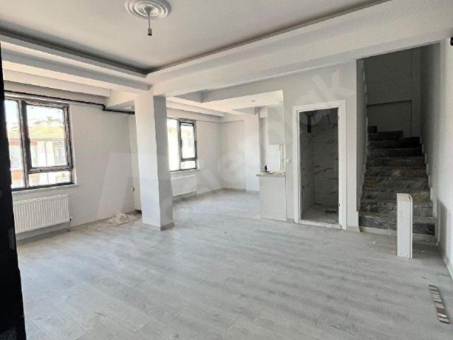 ERİM EMLAKTAN ESENTEPE DE SATILIK SIFIR 3+1 DUBLEKS DAİRE