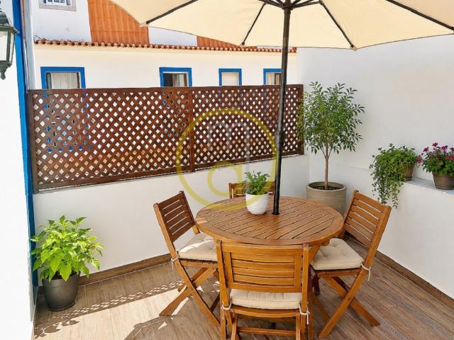 ERICEIRA CENTRO DUPLEX T2 sem móveis com 2wc. TERRAÇO Mafra › Ericeira