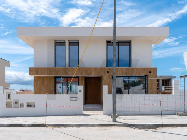 Ericeira Valley Villas | Moradia T4 Nova | Residence One | Ericeira, Mafra