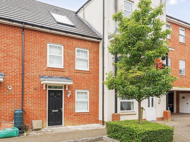 Erickson Gardens, Trinity Village, Bromley BR2, 3 bed terraced house to rent, £2,100 pcm | PrimeLocation