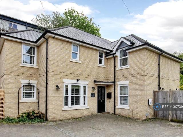 Eridge Road, Tunbridge Wells, TN4 4 bed detached house to rent £3,150 pcm £727 pw