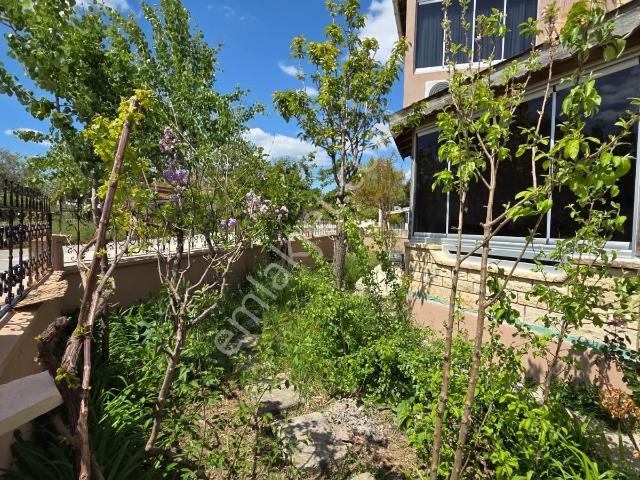 Erikli Sahilde Denize Yürüme Mesafesinde Bahçe Kullanımlı 2+1 Kiralık