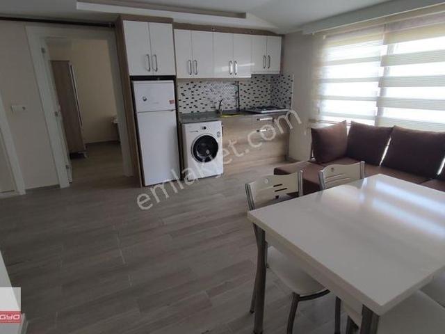 Erkuş Gayrimenkul'den Sağlık Hastanesine Yakın 2+1 Eşyalı Apart