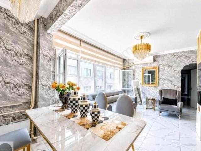 Erkutun'dan, Nişantaşı Teşvikiye'de Satılık 4,5+1 Tasarım Daire