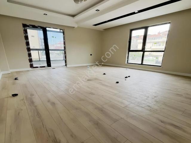 Çerkezköy Tepe Mevki Lüx 2+1 Yerden Isıtmalı Daire