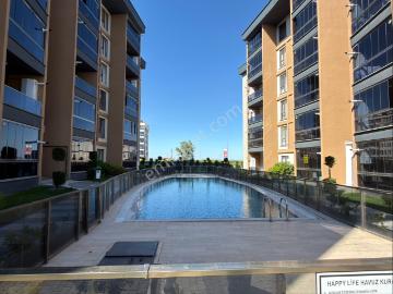 Çerkezköy Tepede Sitede Eşyalı Satılık 1+1 Daire