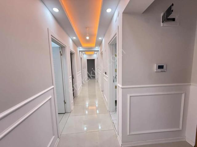 'çerkezköy Avm Bölgesi Site İçerisinde 4+1 Satılık Lüks Daire