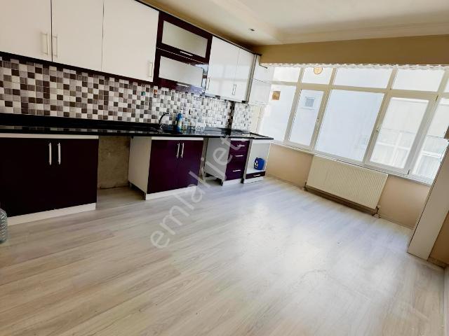 Çerkezköy Devlet Hastanesi Ve Adliyenin Arkasında 3+1