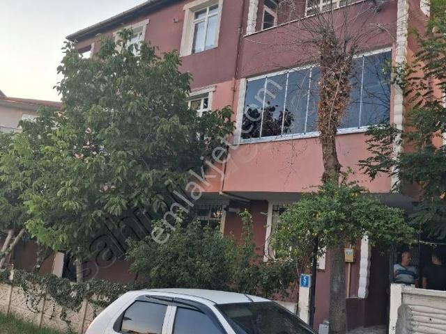 Çerkezköy Kızılpınarda Merkezi Yerde Satılık 3 Katlı Bina