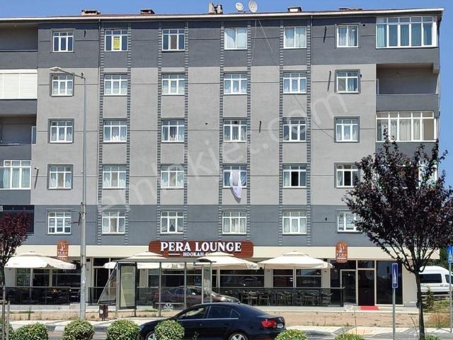 Çerkezköy Lemar Mevkiinde Tepe Çıkış Yolunda Kiralık Daire