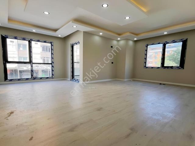 Çerkezköy Merkezde Çarşı Dibi 2+1 100m2 Lüx Daire