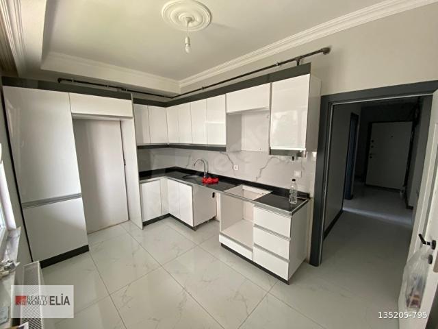 ÇERKEZKÖYDE AYRI MUTFAK ÖZEL TERASLI 1+1 DAİRE