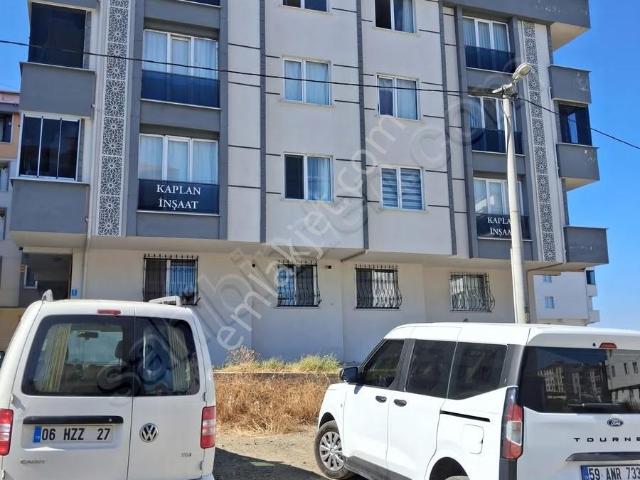 Çerkezköy'de Satılık 2+1 Daire, 100m², Merkezi Konum