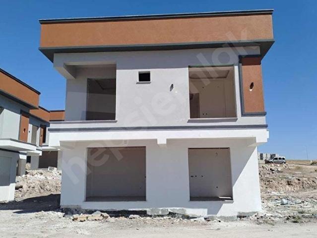 ERKİLET GENERALEMİRDE 4,5+1 ODALI SIFIR SATILIK VİLLA