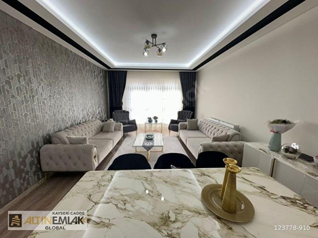 ERKİLET OSMANGAZİ MAH. ULTRA LUX GENİŞ OTURUM 3+1 SATILIK DAİRE