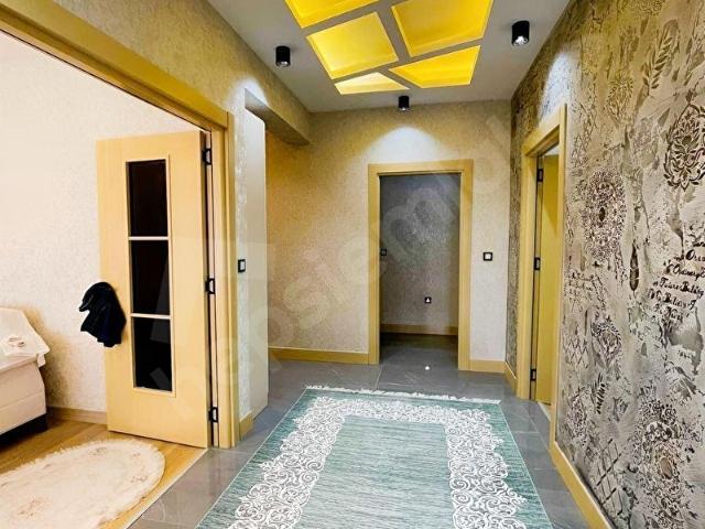 ERKİLETDE LÜX GENİŞ 3+1 SATILIK DAİRE