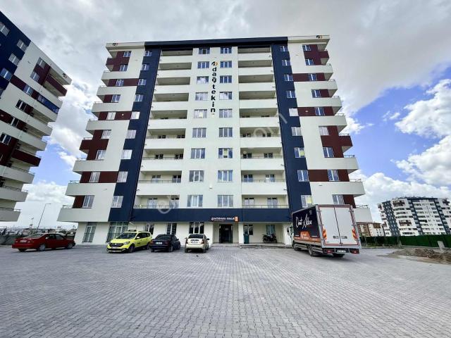 Erkilet Çocuk Hastanesi Yanı Dağtekin Sitesinde Satılık Daire
