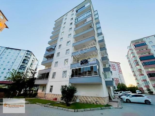 Erkilet Camikebir Mah. 3+1 Satılık Daire