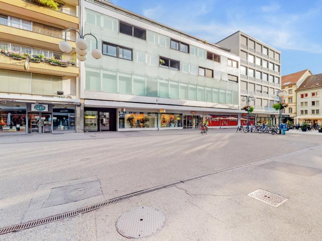 Erleben Sie 142m2 modernstes Wohnparadies im Herzen von Biel!