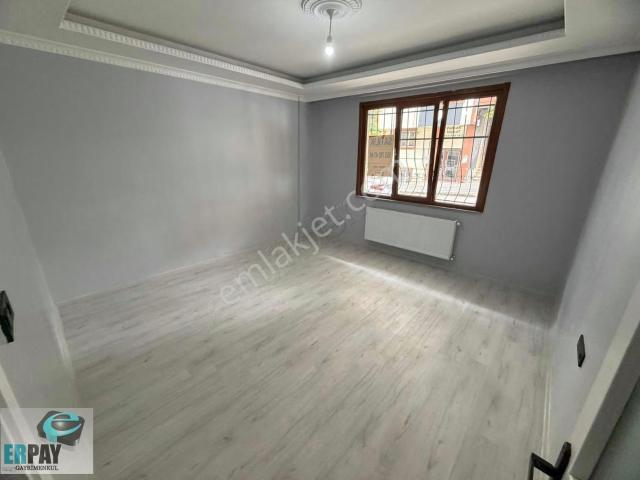 Erpay'dan Satılık 2+1 95m2 Düz Zemin B.katı Daire