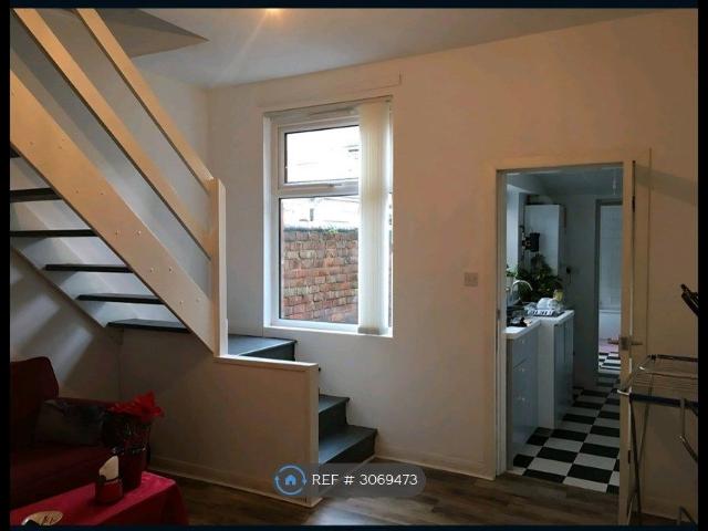 Errol St, Middlesbrough TS1, 3 bed terraced house to rent, £800 pcm | PrimeLocation