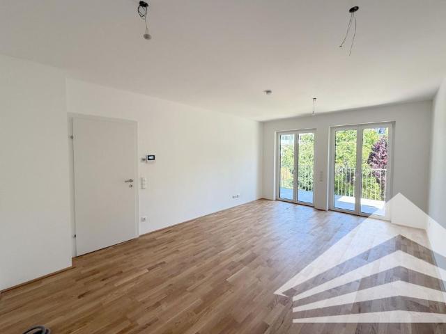 ERSTBEZUG: 3 Zimmerwohnung mit großem Balkon in Bestlage Urfahr