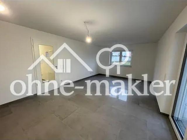 Erstbezug 3 Zimmer Wohnung in Langenmosen bei Schrobenhausen
