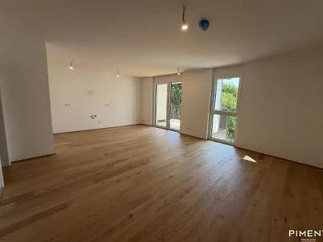 ERSTBEZUG 3 ZIMMER WOHNUNG IN NEUBAUPROJEKT 2 AUSSENFLÄCHEN!