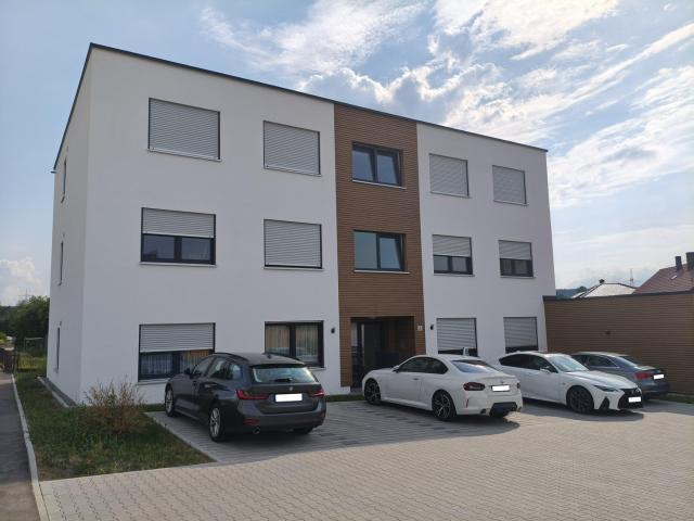 Erstbezug 3 Zimmer Wohnung inkl. Küchenzeile