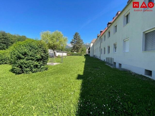 Erstbezug 3 Zimmer Wohnung nach Komplettsanierung