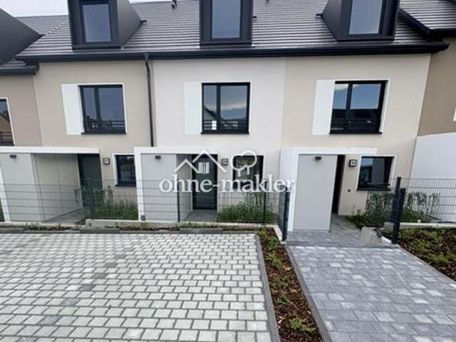 ERSTBEZUG 145qm Familienfreundliche Neubauhaus mit 2 Stellplätzen nähe U2 Röthenbach