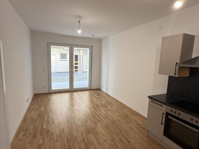Erstbezug | 19M2 Garten | 57M2 Wohnfläche | 2x Tg Parkplatz | 2 Schlafzimmer