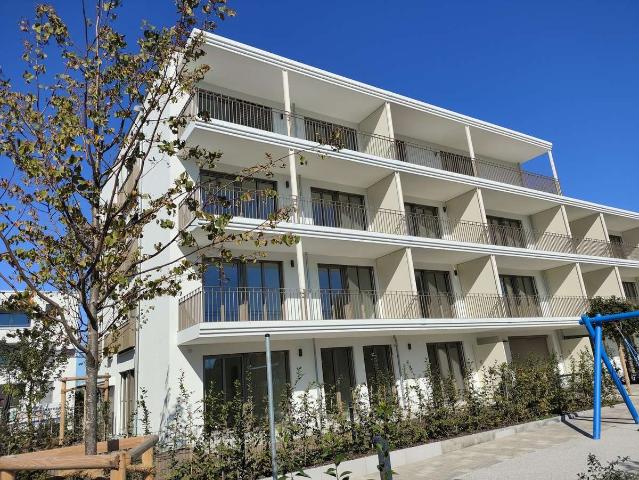 Erstbezug: 1 zi Neubauwohnung mit EbK, Südbalkon und Parkblick, bei der U und S Bahn Feldmoching