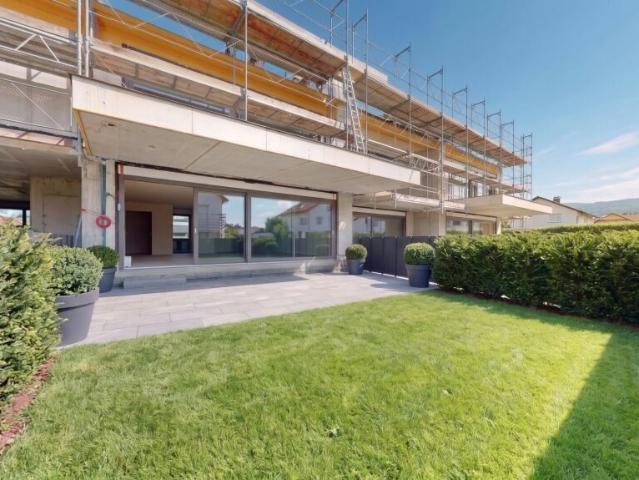 Erstbezug 2026 in Fahrwangen: Gartenwohnung mit Master Suite & Loggia