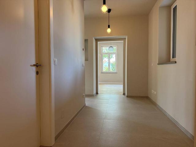 Erstbezug 2 Zimmerwohnung mit Terrasse