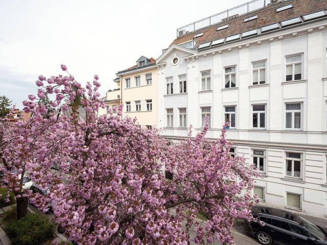 Erstbezug | 4 Zimmerwohnung | Balkon | Luftwärmepumpe | Klimaanlage