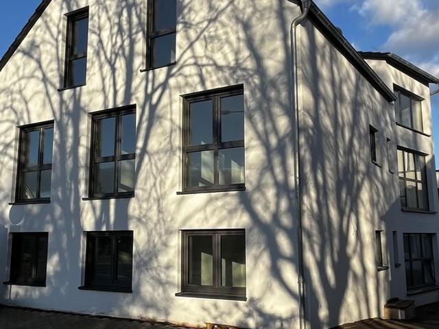 Erstbezug 4 Zimmer Wohnung mit Balkon in Klein Welzheim