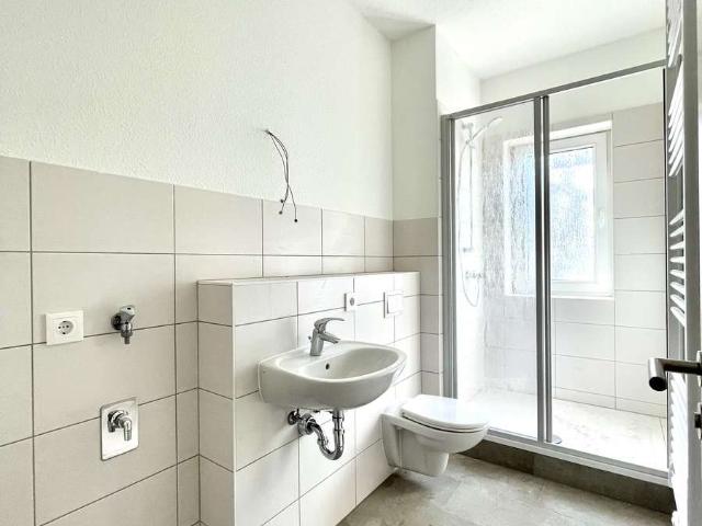 Erstbezug ! 4 Raum Wohnung mit Balkon im Bitterfelder Dichterviertel
