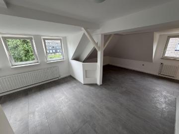 ERSTBEZUG AM HAHNERBERG: 2 3 ZIMMER WOHNUNG WHG