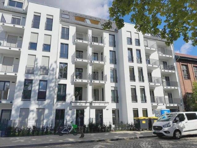 Erstbezug Adlershof: Exklusive 3 Zimmer Wohnung mit modernem Wohnkomfort!