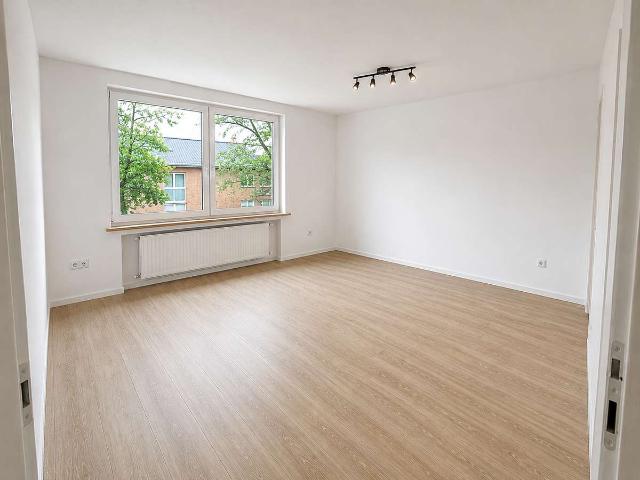 Erstbezug Alltagstaugliche 4,5 Zimmer Wohnung in Uetersen von privat