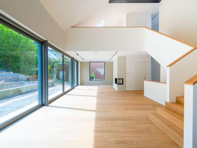 Erstbezug – Architektenhaus im Musikerviertel, mit separater Einheit und Pool