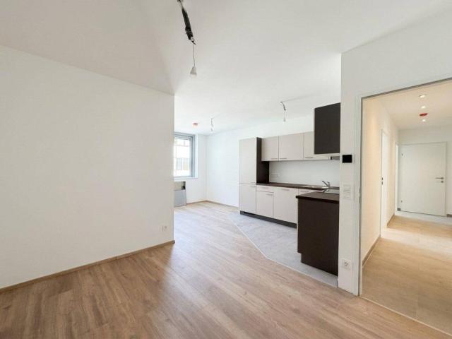 Erstbezug: Gekühlte 4 Zimmer Wohnung mit zwei Bädern & Top Anbindung U4/U6!
