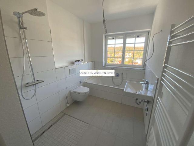 Erstbezug! Großzügige 3 Zimmer Wohnung, bei der das Gesamtpaket stimmt!