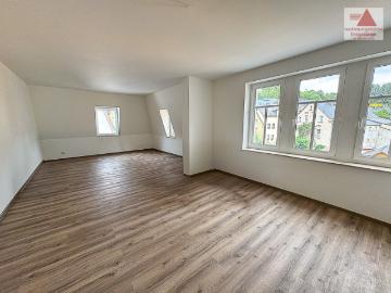 Erstbezug! Großzügige 4 Raum Wohnung in ruhiger Lage von Schneeberg