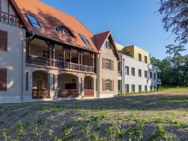 Erstbezug Große Dachgeschoß WE Vollholzdielen, Marmorbad Seezugang