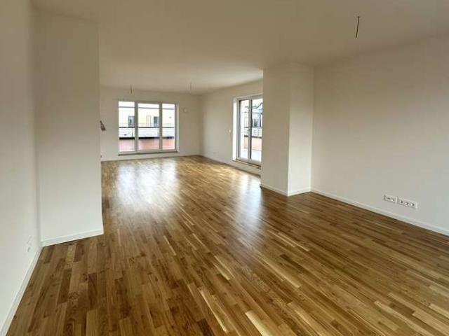 Erstbezug* Große 5 Raum Wohnung mit Dachterrasse in Dresden Friedrichstadt